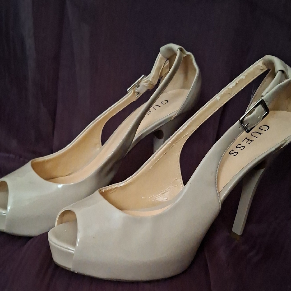 Guess Beige Patent Leather Peep-Toe‎ Slingback Heels